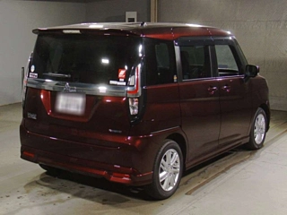 Заказать MITSUBISHI DELICA D2