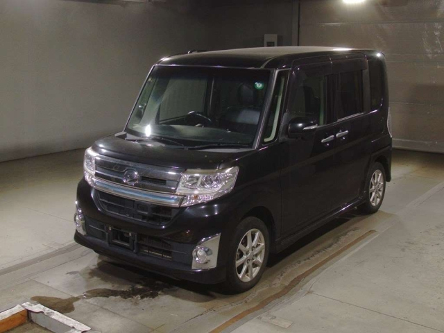 DAIHATSU TANTO 2014