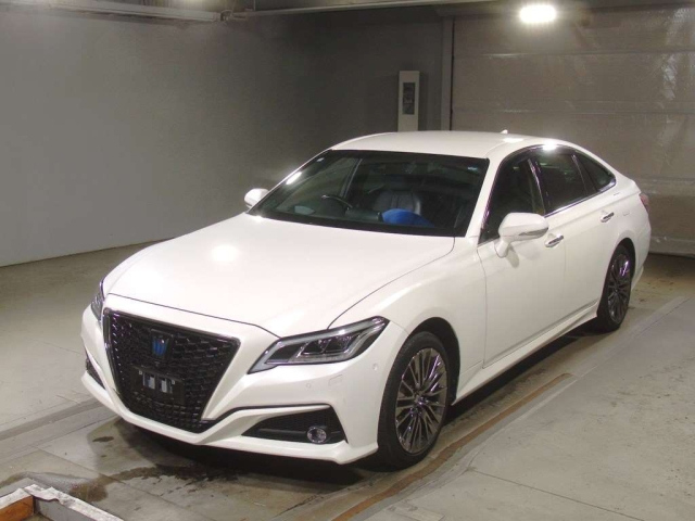 TOYOTA CROWN 2020
