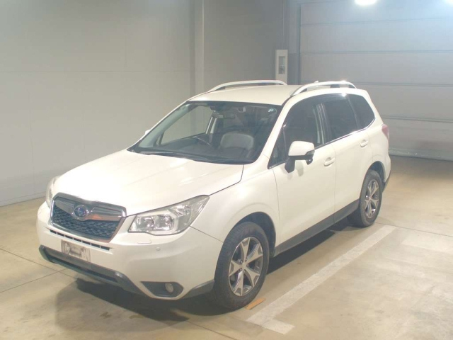 SUBARU FORESTER 2014
