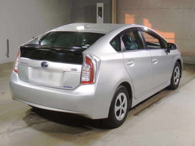 TOYOTA PRIUS 2012
