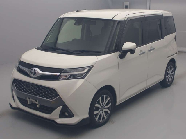 TOYOTA TANK 2018