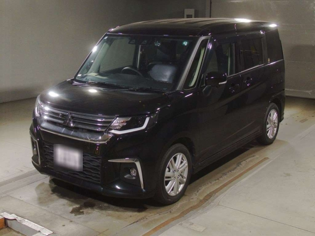 MITSUBISHI DELICA D2 2024