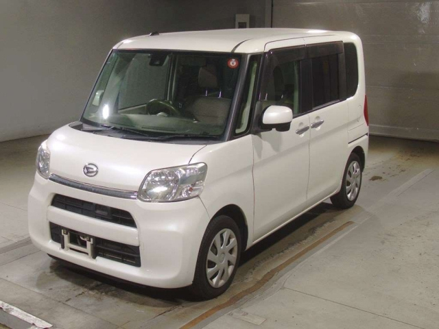 DAIHATSU TANTO 2016