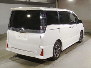 TOYOTA VOXY 2020