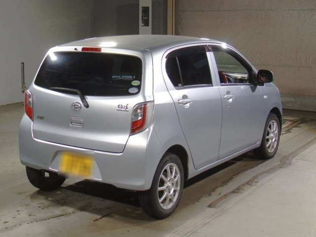 DAIHATSU MIRA E S 2012