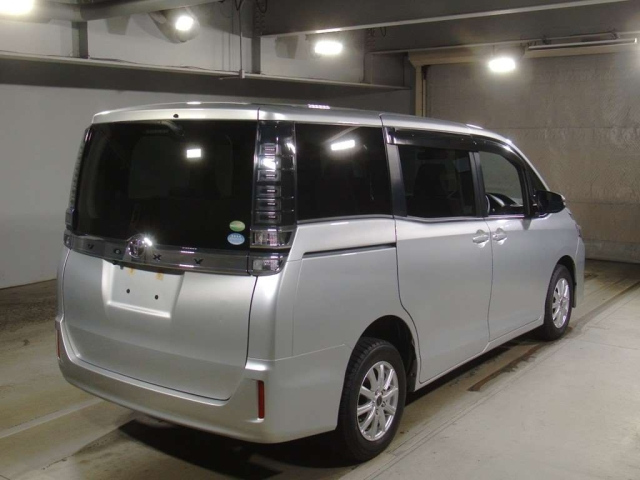 TOYOTA VOXY 2020