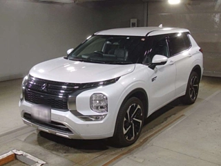 Заказать MITSUBISHI OUTLANDER PHEV