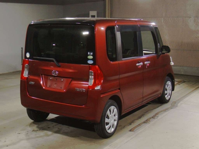 DAIHATSU TANTO 2014