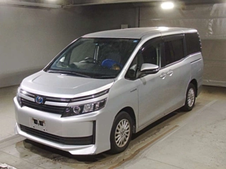 TOYOTA VOXY 2016