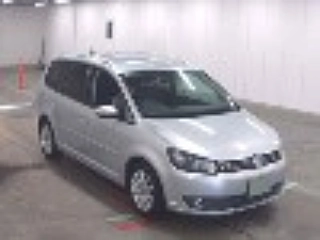 Заказать VOLKSWAGEN GOLF TOURAN