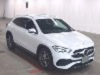 Заказать MERCEDES BENZ GLA CLASS