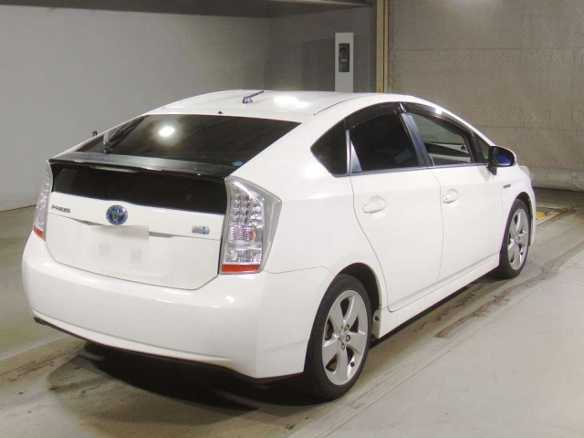 TOYOTA PRIUS 2010