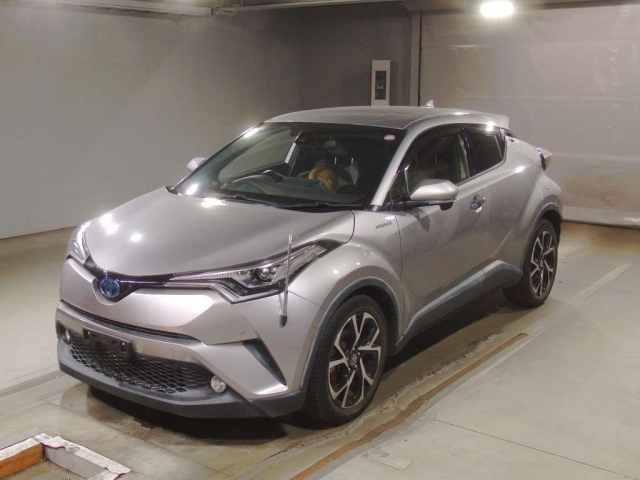 TOYOTA C-HR 2018