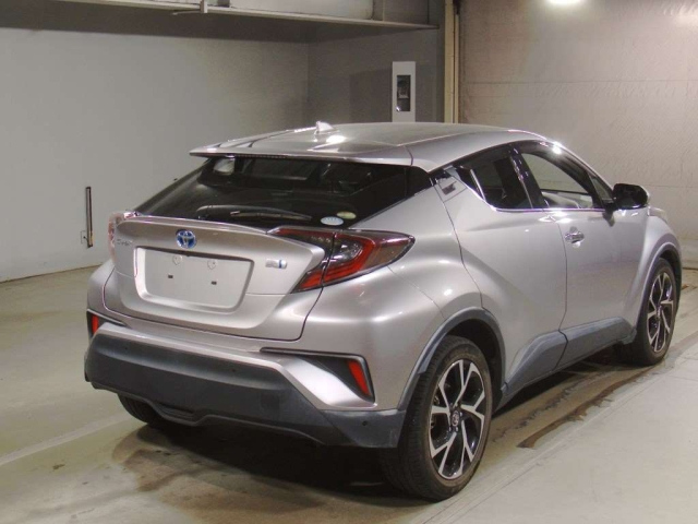 TOYOTA C-HR 2018