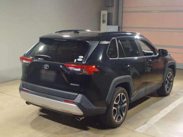 TOYOTA RAV4 2020