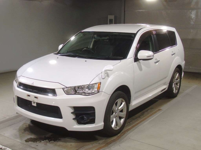 MITSUBISHI OUTLANDER 2010