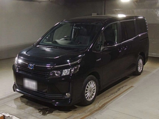 TOYOTA VOXY 2014