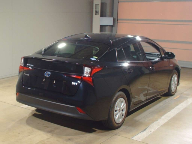 TOYOTA PRIUS 2020
