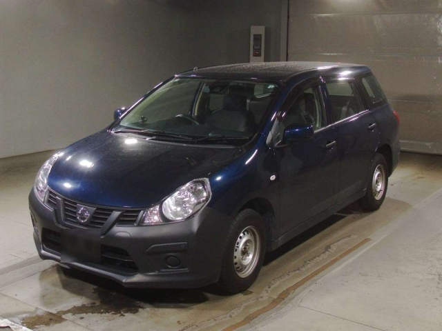 NISSAN AD 2020
