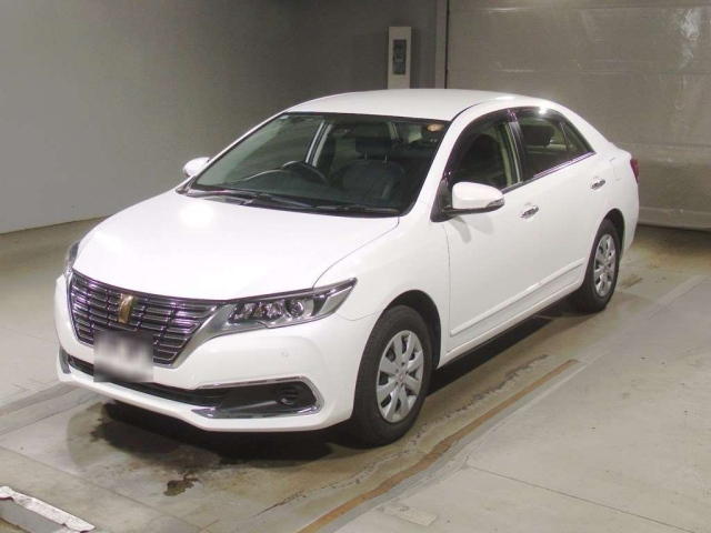 TOYOTA PREMIO 2020
