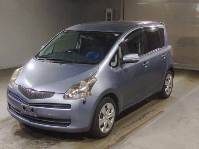 TOYOTA RACTIS 2010