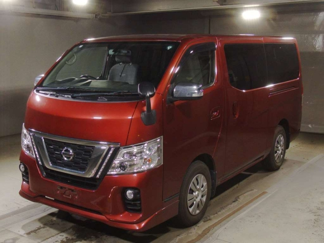 NISSAN CARAVAN 2018
