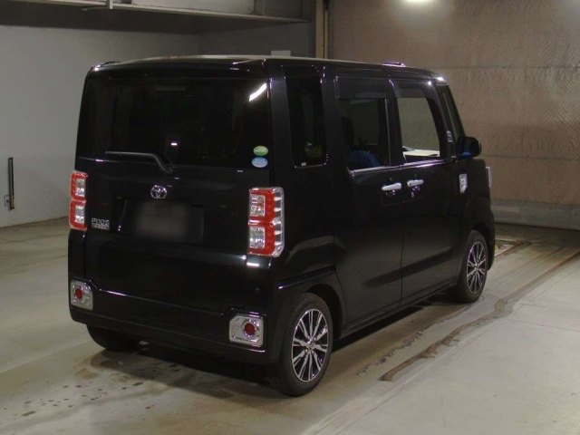 TOYOTA PIXIS MEGA 2019