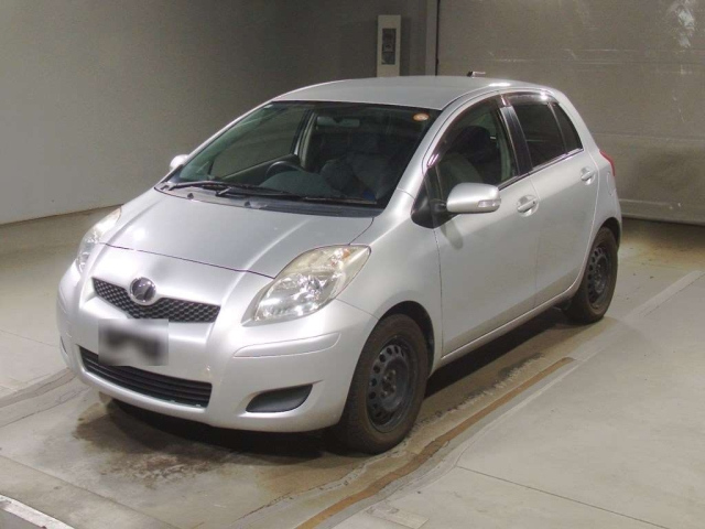 TOYOTA VITZ 2009
