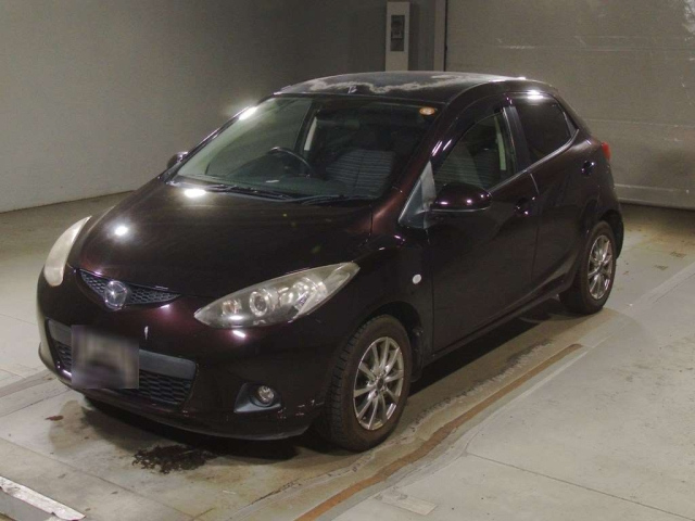 MAZDA DEMIO 2010