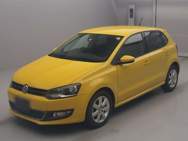 VOLKSWAGEN POLO 2010