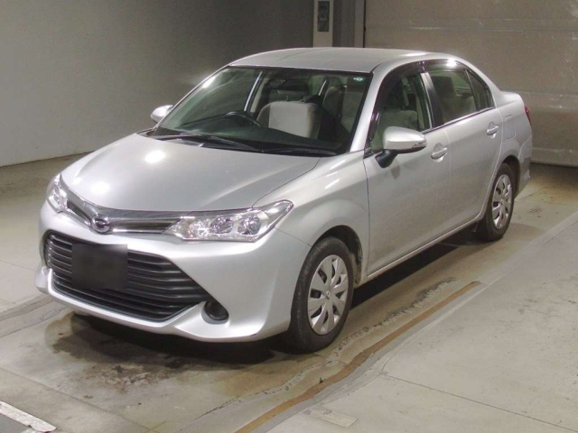 TOYOTA COROLLA AXIO 2016