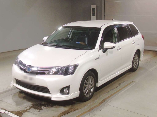 TOYOTA COROLLA FIELDER 2014