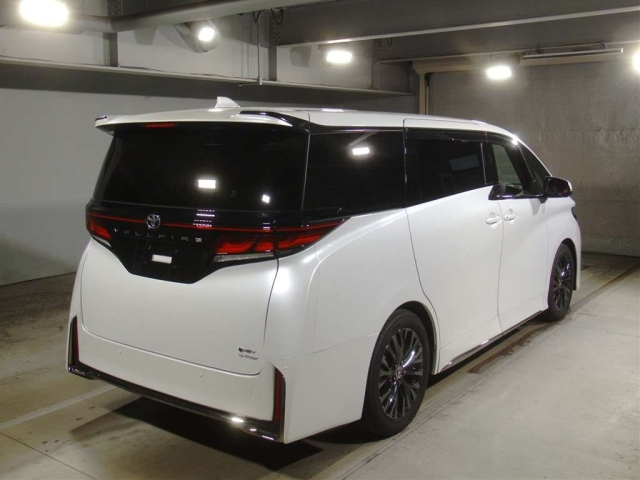 TOYOTA VELLFIRE 2023