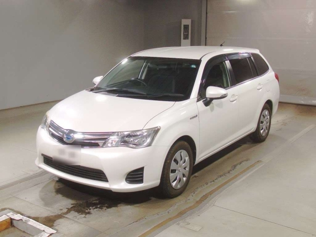 TOYOTA COROLLA FIELDER 2014
