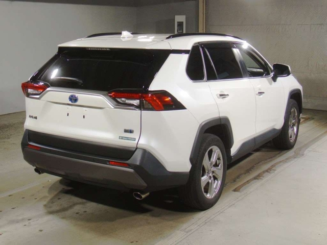 TOYOTA RAV4 2021