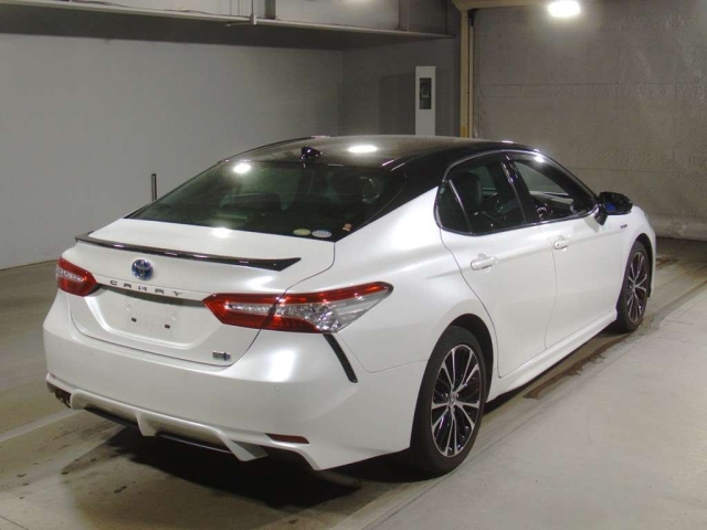 TOYOTA CAMRY 2020