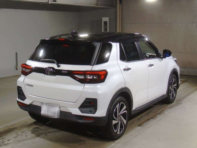TOYOTA RAIZE 2021