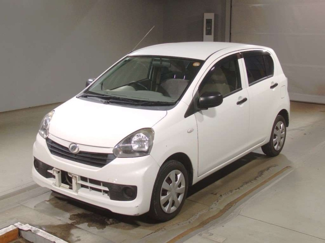 DAIHATSU MIRA E S 2015