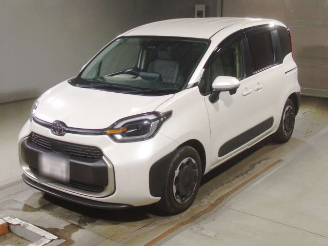 TOYOTA SIENTA 2024