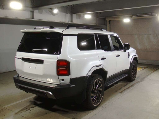 TOYOTA LAND CRUISER 2024