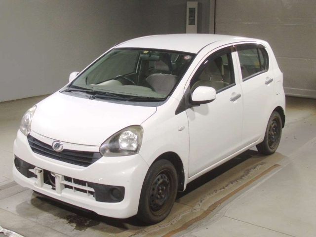 DAIHATSU MIRA E S 2014