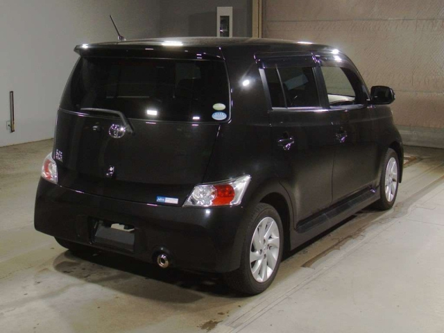 TOYOTA BB 2009