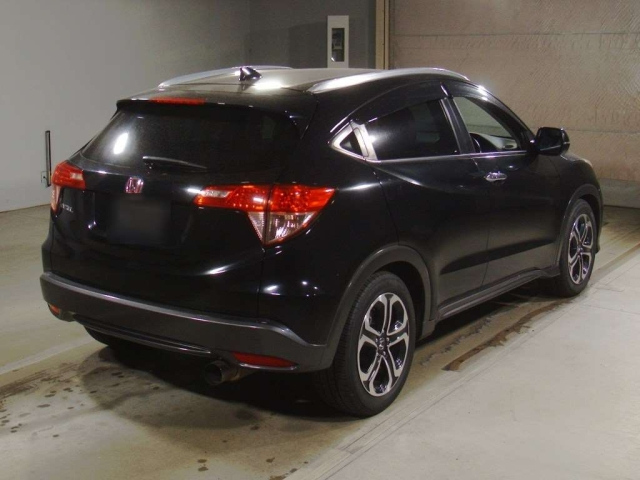 HONDA VEZEL 2016