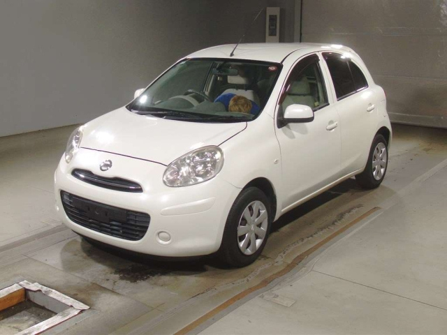 NISSAN MARCH 2010