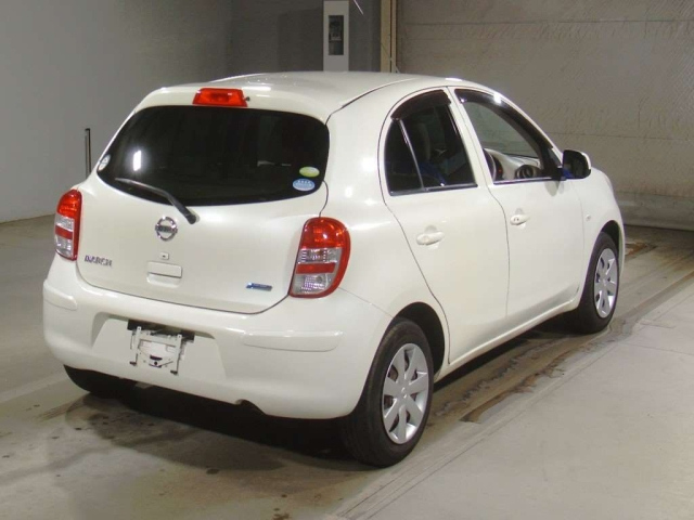 NISSAN MARCH 2010