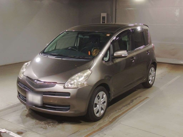 TOYOTA RACTIS 2009