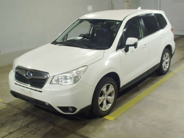 SUBARU FORESTER 2014