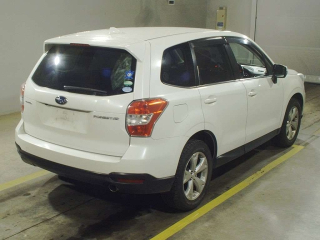 SUBARU FORESTER 2014