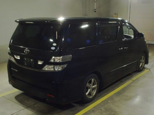 TOYOTA VELLFIRE 2011